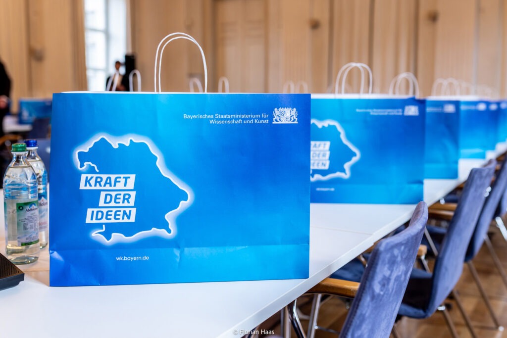 Detail des Veranstaltungsraums während der Vollversammlung des Wissenschaftsrats in München